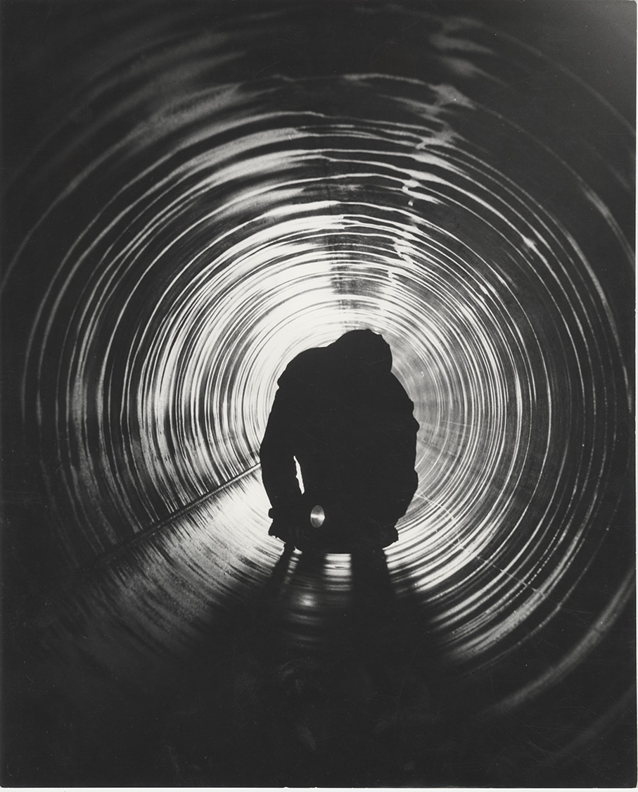 Industrial quality inspection inside a pipe